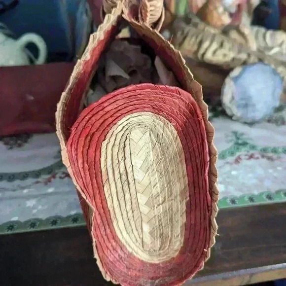 Purse has Made - Picture 4 of 6